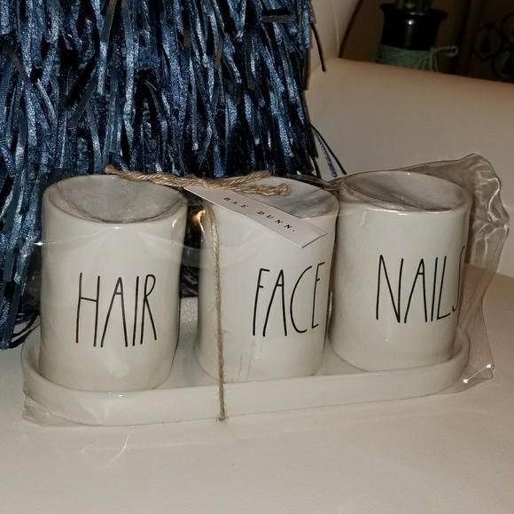 Rae Dunn hair face nails makeup brush holder - Picture 3 of 3